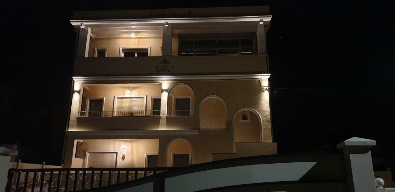 Villa Martina Luxury Rooms Desenzano del Garda Exterior photo