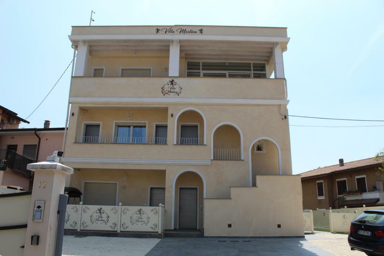 Villa Martina Luxury Rooms Desenzano del Garda Exterior photo